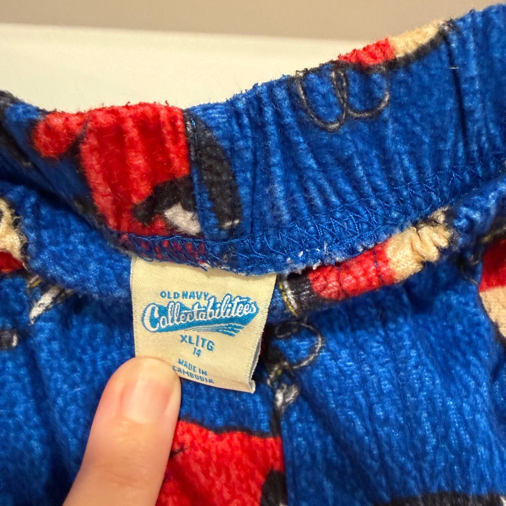 Angry Birds Kids Pajama Set - Red and Blue - Picture 7 of 11